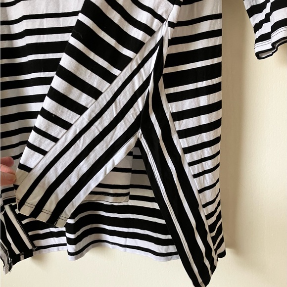 Chico’s High Low Tunic Top, Sz. L (See Sizing Chart) Black/White Striped - Picture 5 of 8